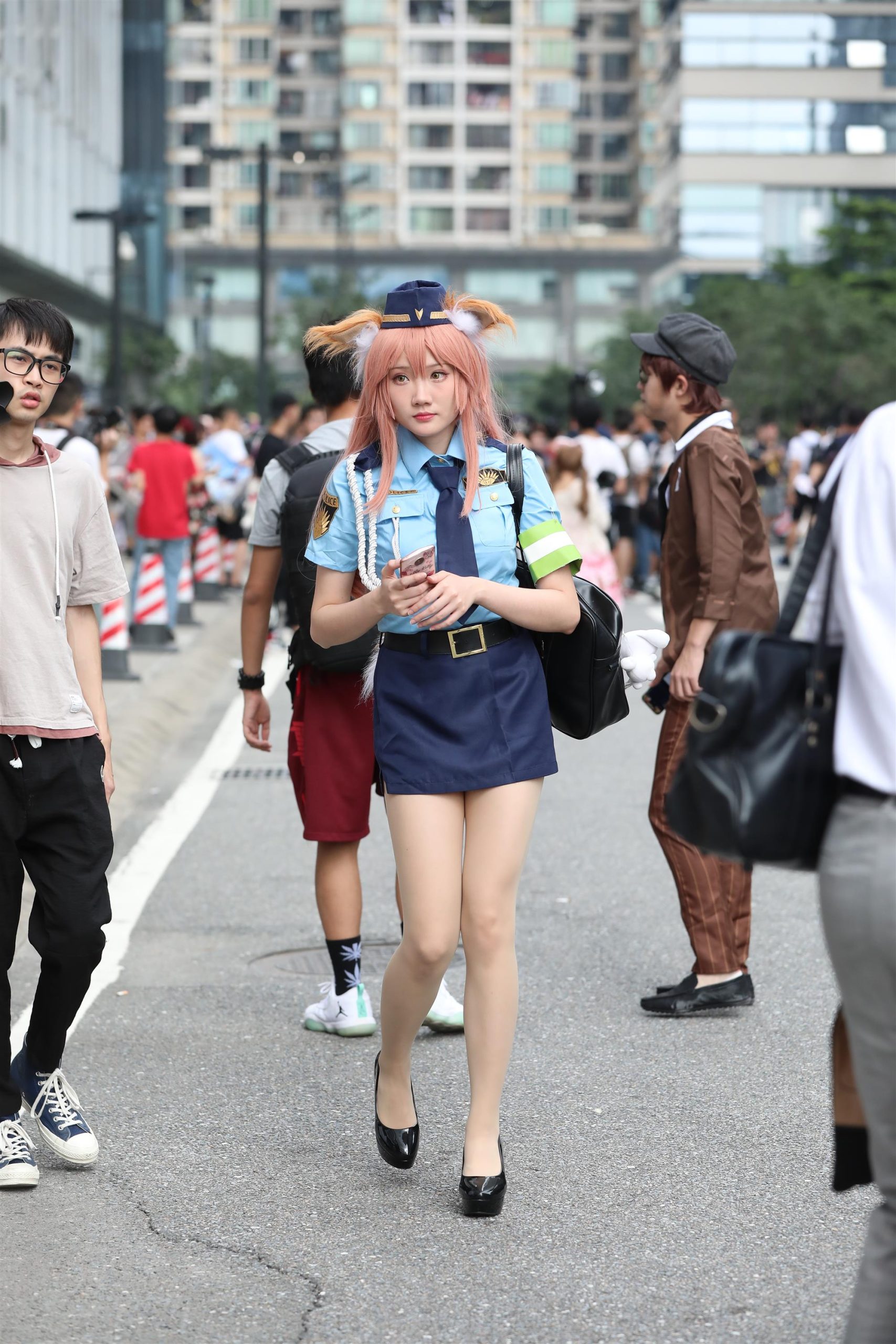 Street cosplay girl [72P]
