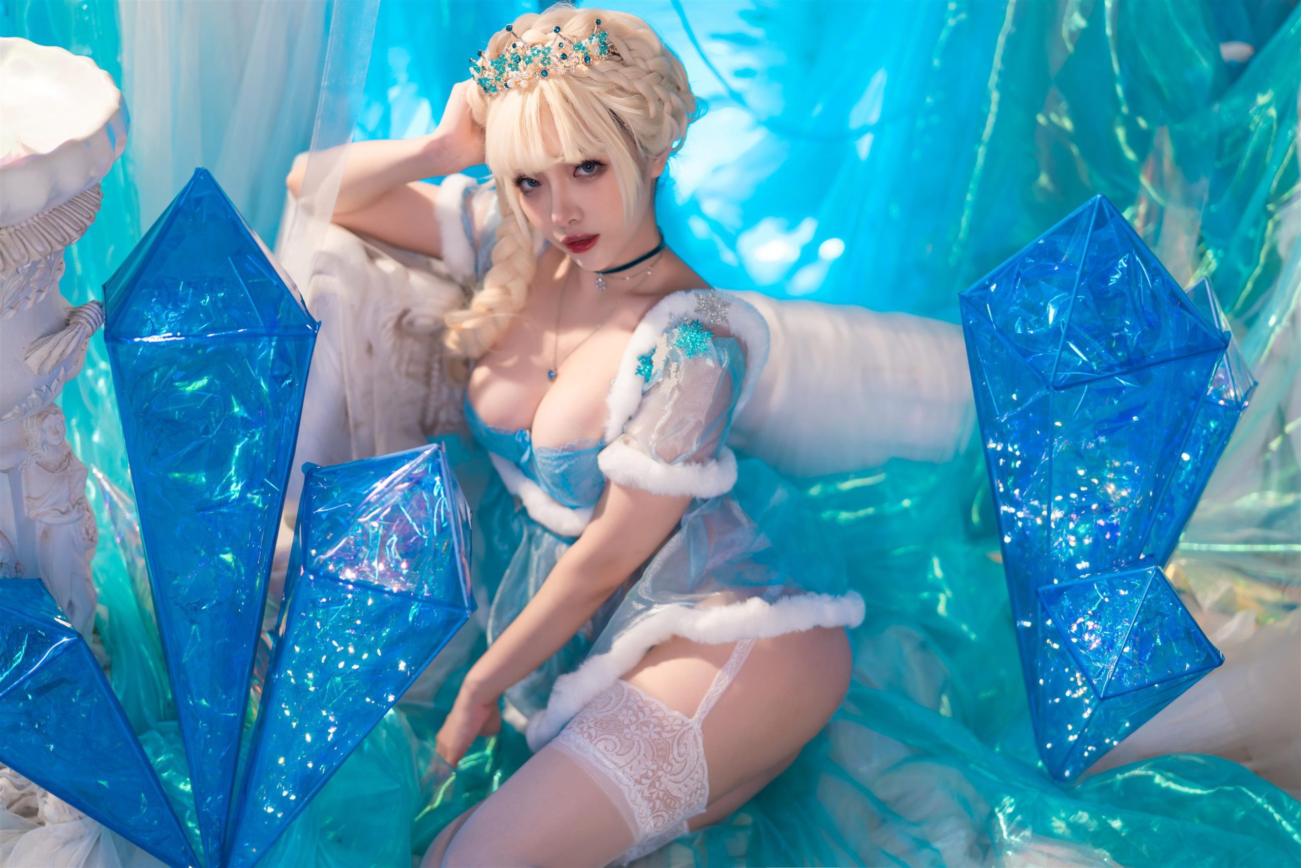 Cosplay 雯妹 冰雪 [32P]